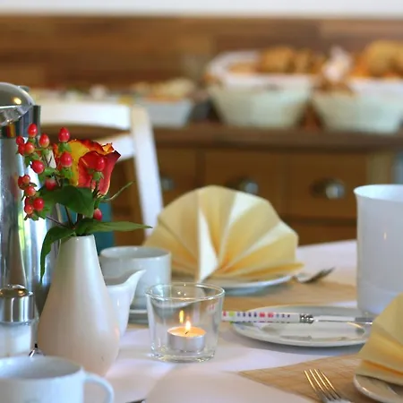 Hotel Hotel-restaurant Jagdhaus Heede 3*